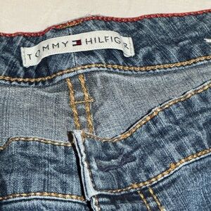 Tommy Hilfiger Women's Skinny Jeans in Medium Blue
